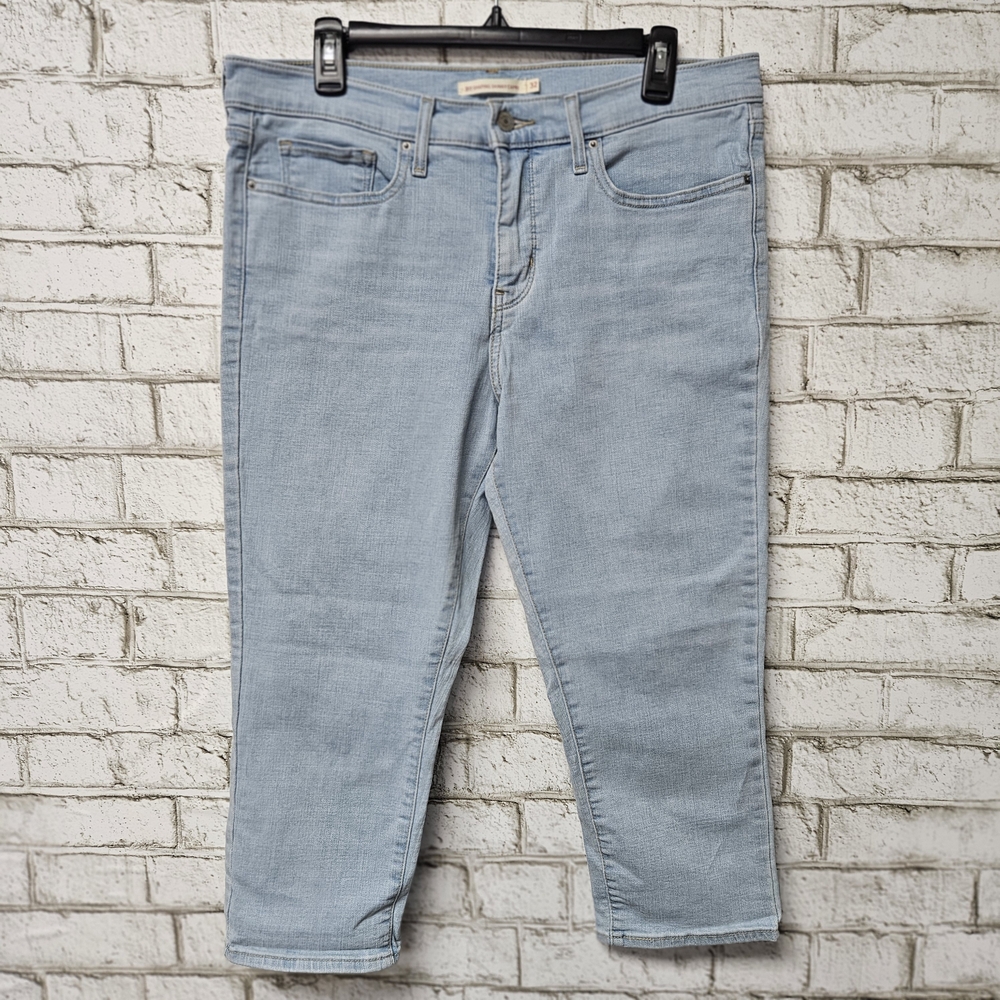 Levi Strauss Women's 311 Light Wash Shaping Skinny Capri Pants Size 14
